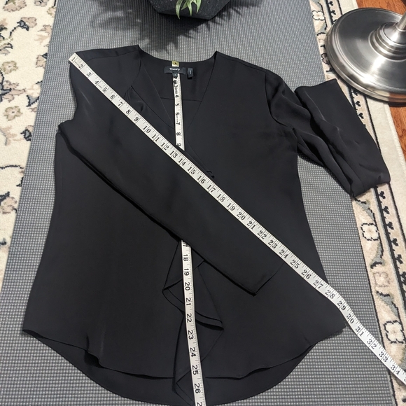 THEORY Jastrid 100% Silk Ruffle Front Blouse - Picture 10 of 11